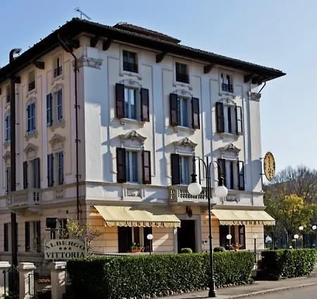 Vittoria 3*
