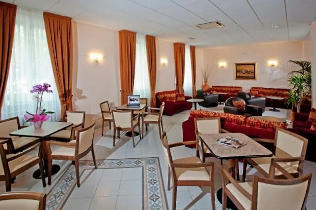 فندق Vittoria سالسوماجّوري تيرمي